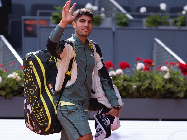 Mundur Dari Madrid, Carlos Alcaraz Percaya Bisa Turun Di Roma Dan Paris