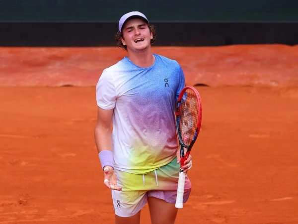 Joao Fonseca Ungkap Target Akhir Musim 2025 Usai Kekalahan Telak Di Paris