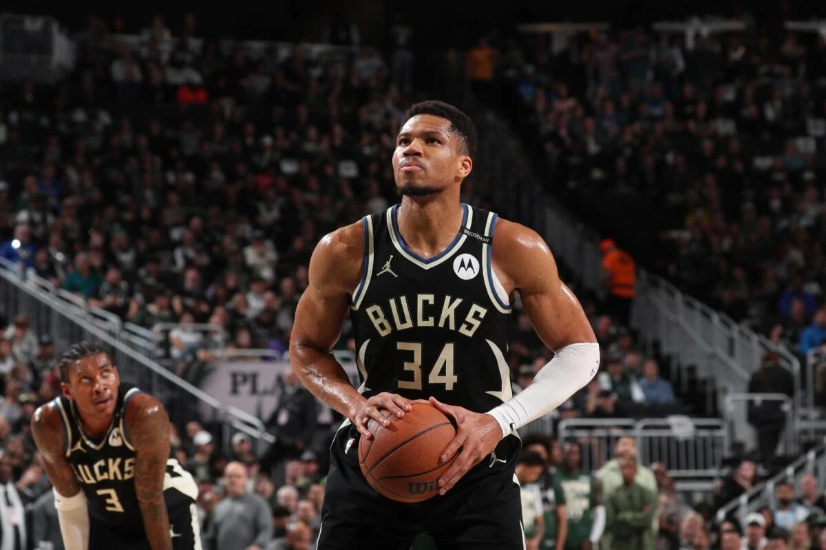 Knicks Beri Tawaran Tapi Bucks Masih Enggan Menukar Giannis   