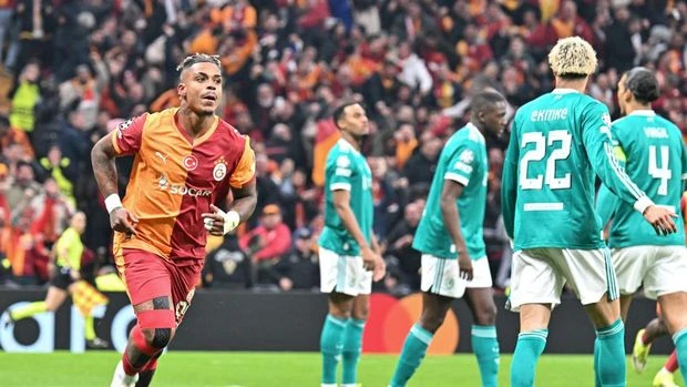 Galatasaray vs Liverpool: The Reds Tumbang 0-1 di Leg Pertama