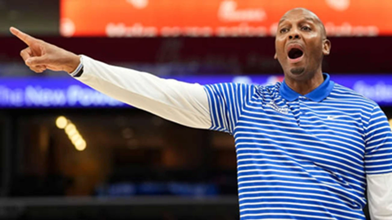 Penny Hardaway Kembali Jadi Pelatih Memphis Tigers