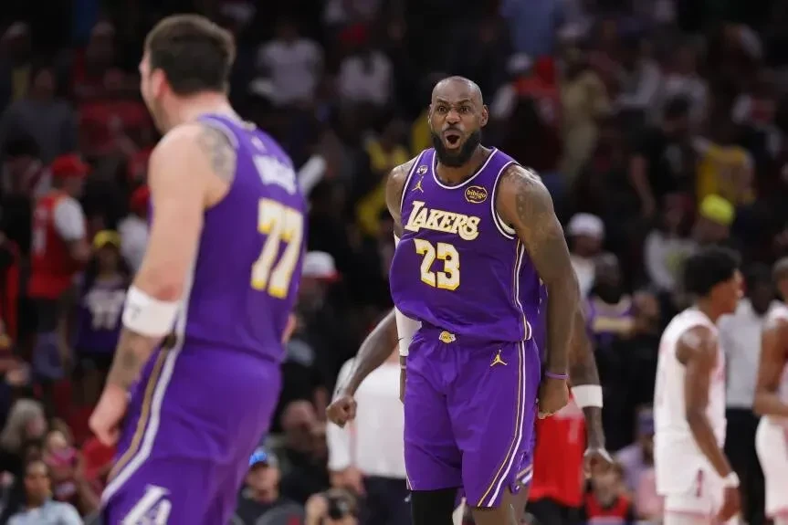 Doncic dan LeBron Gabung Raih 70 Poin, Lakers Tekuk Rockets